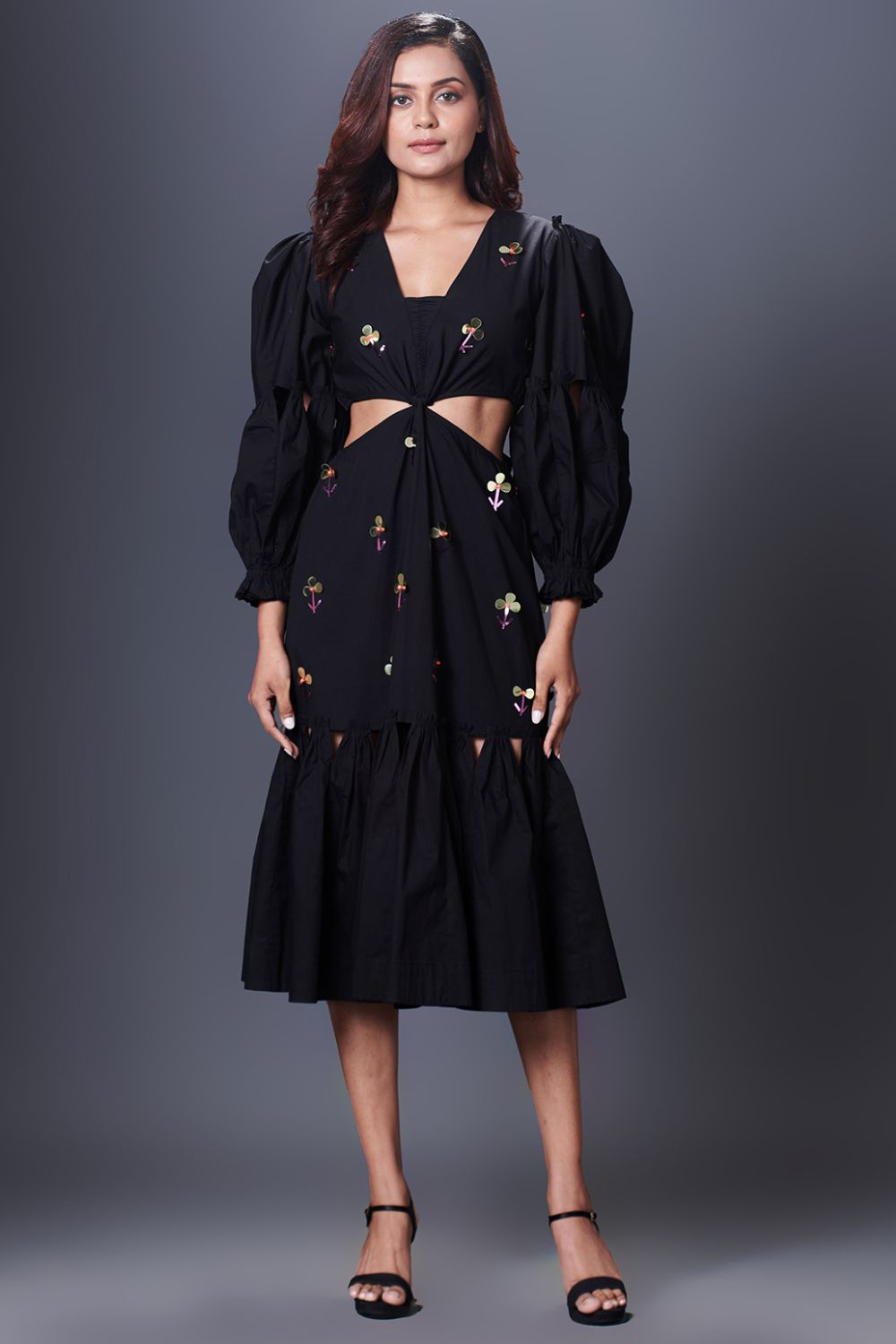 DRESS