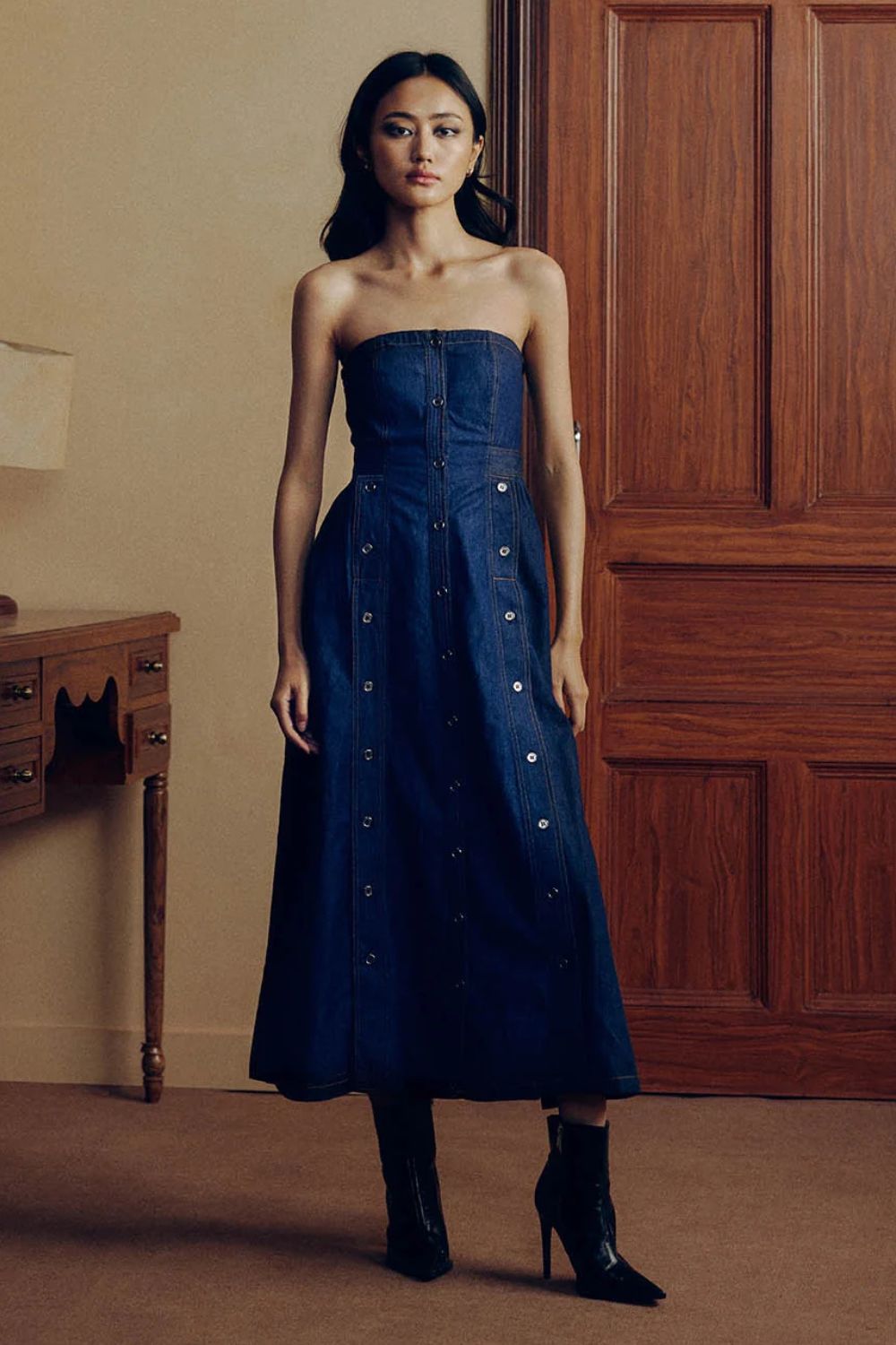 STRAPLESS DENIM DRESS