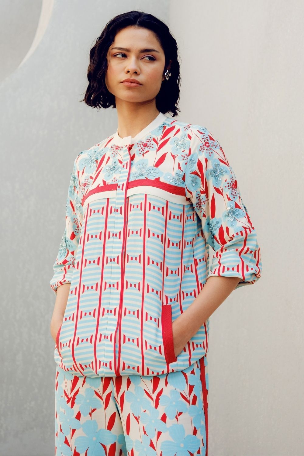 WHITE PRINT PLAY TRACK SUIT