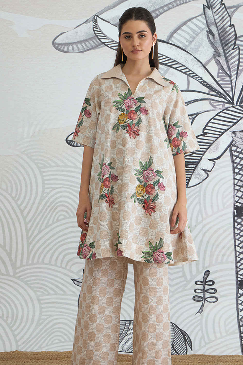 Beige Check Flower Box Pleat Dress With Pants