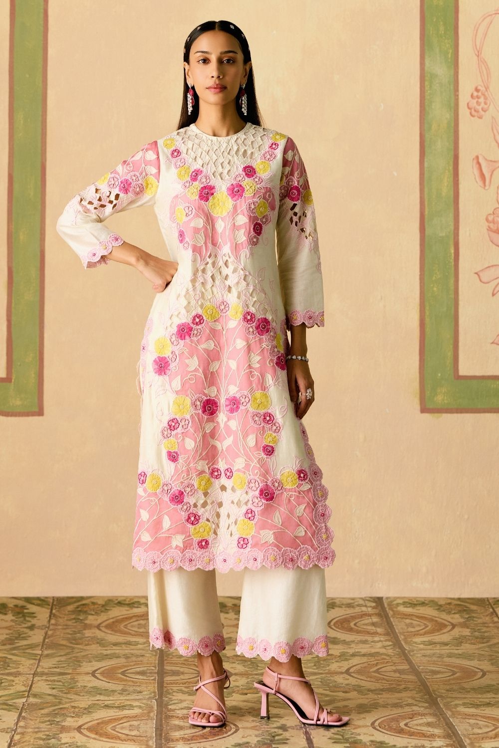 Ivory and Pink color block applique kurta with pants