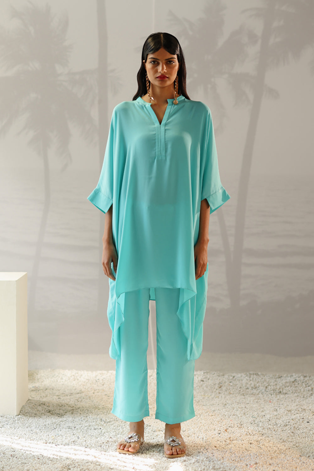 Short Aqua Kaftan Set