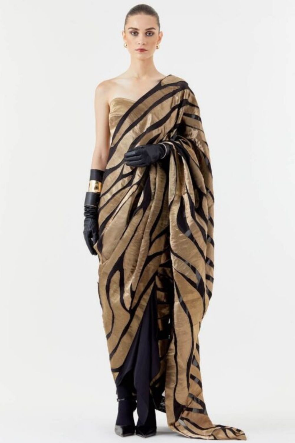 Diandra Brocade Applique Drape saree