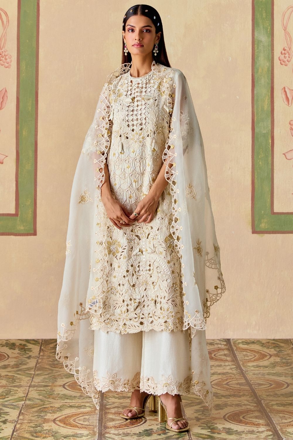 Ivory & Gold cutwork dupatta