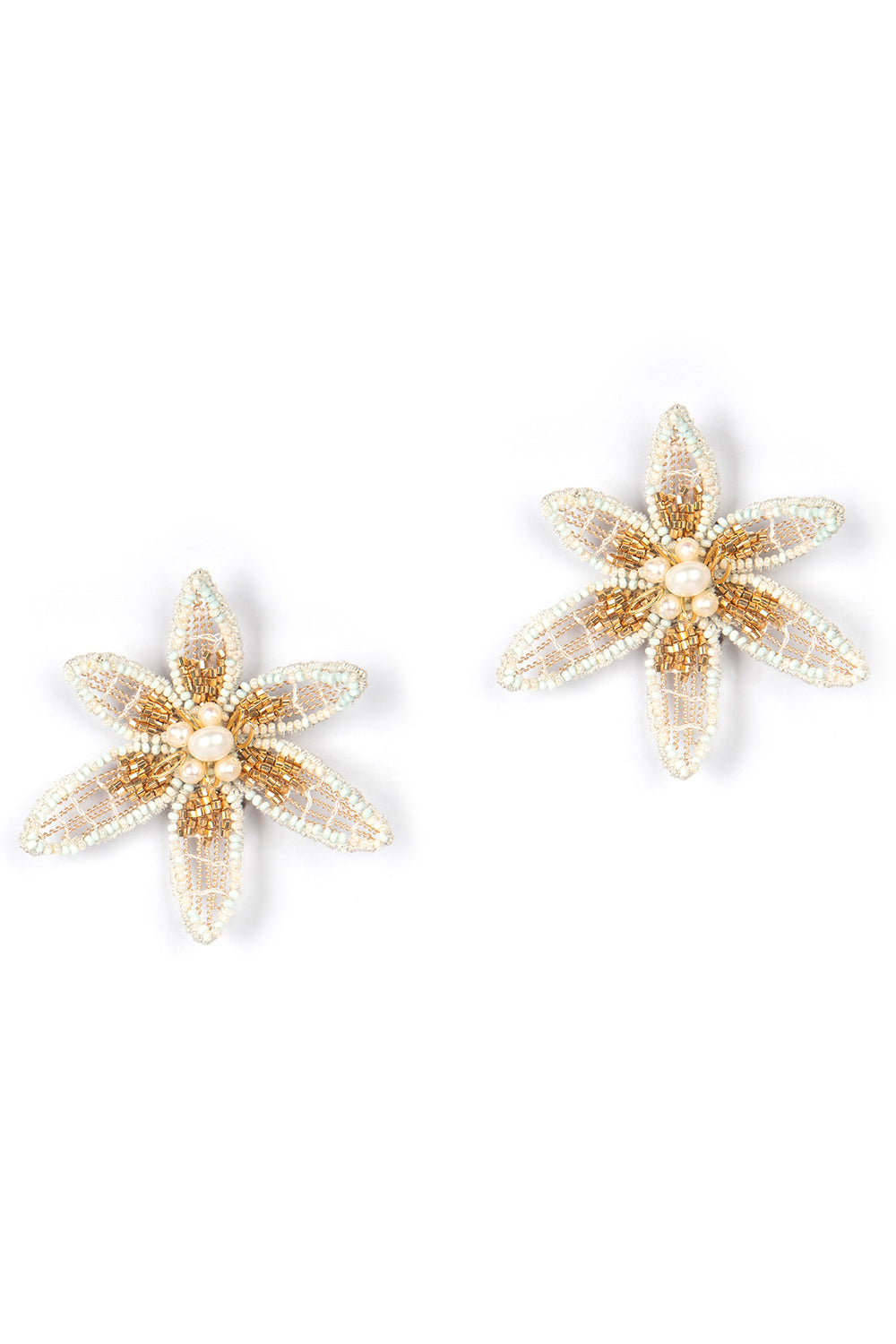 Suvina Baby Blue Earrings