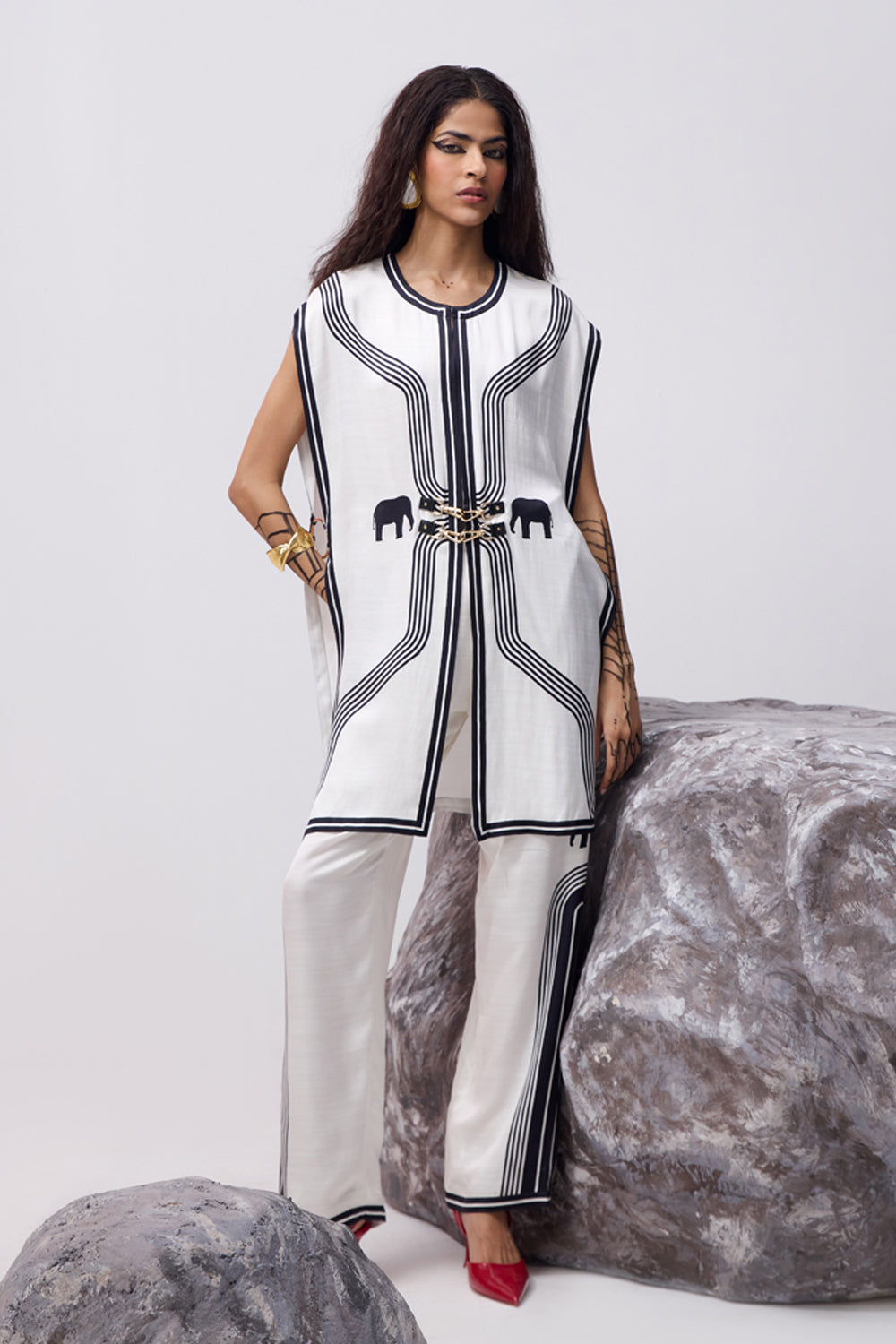 Adira Coverup