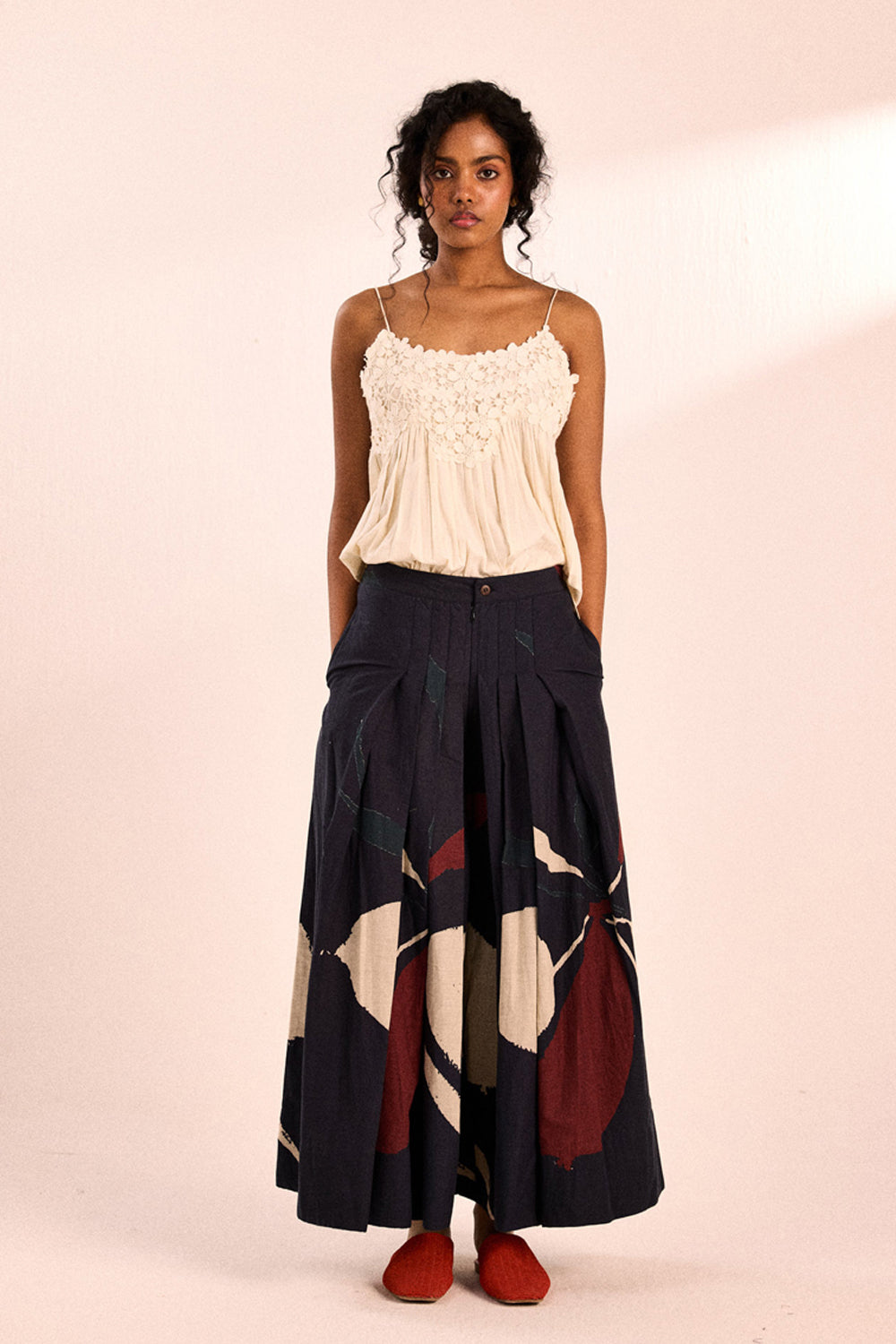 Aba Pleated Pants