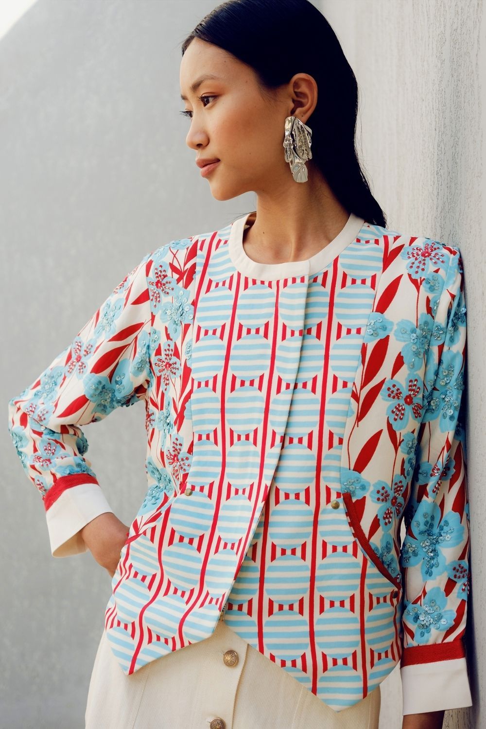 WHITE PRINT PLAY JACKET