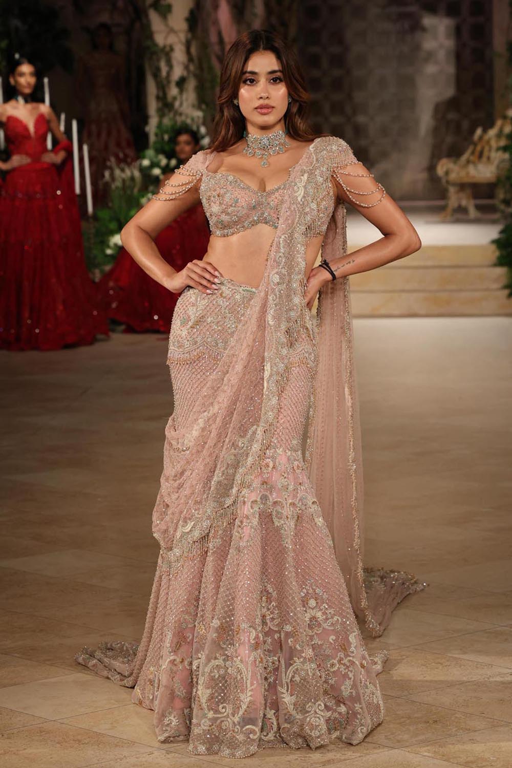 Jhanvi Kapoor Lehenga Set Bombaim Jhanvi Kapoor Lehenga Set Bombaim
