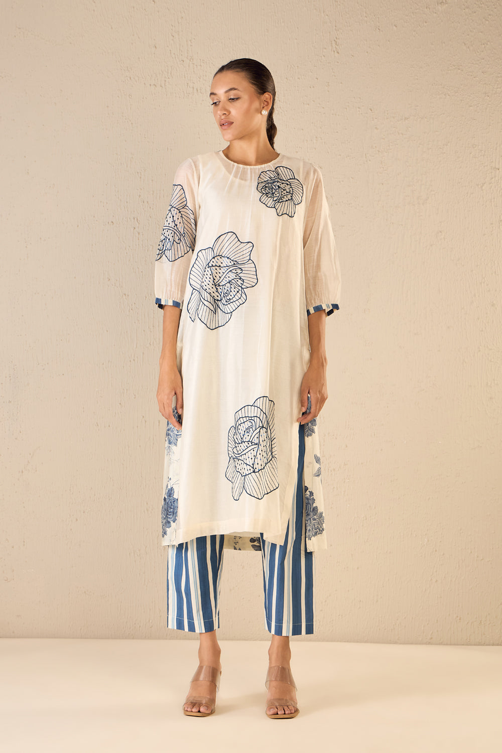 Rose Ballad: Blue Three Bold Rose Embroidered Kurta Set