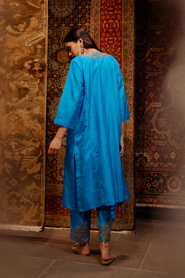 Firozi Embroidered Tunic & Trouser Set