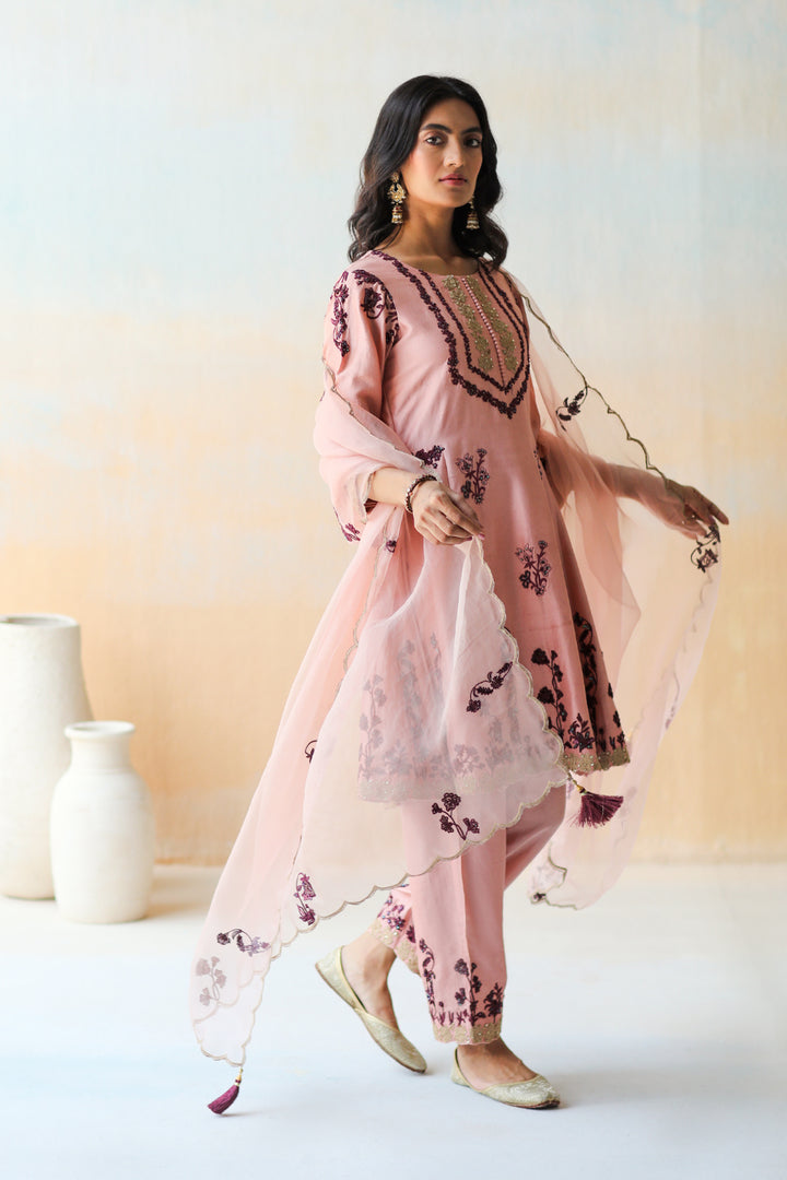 Onion Pink Kurta Set