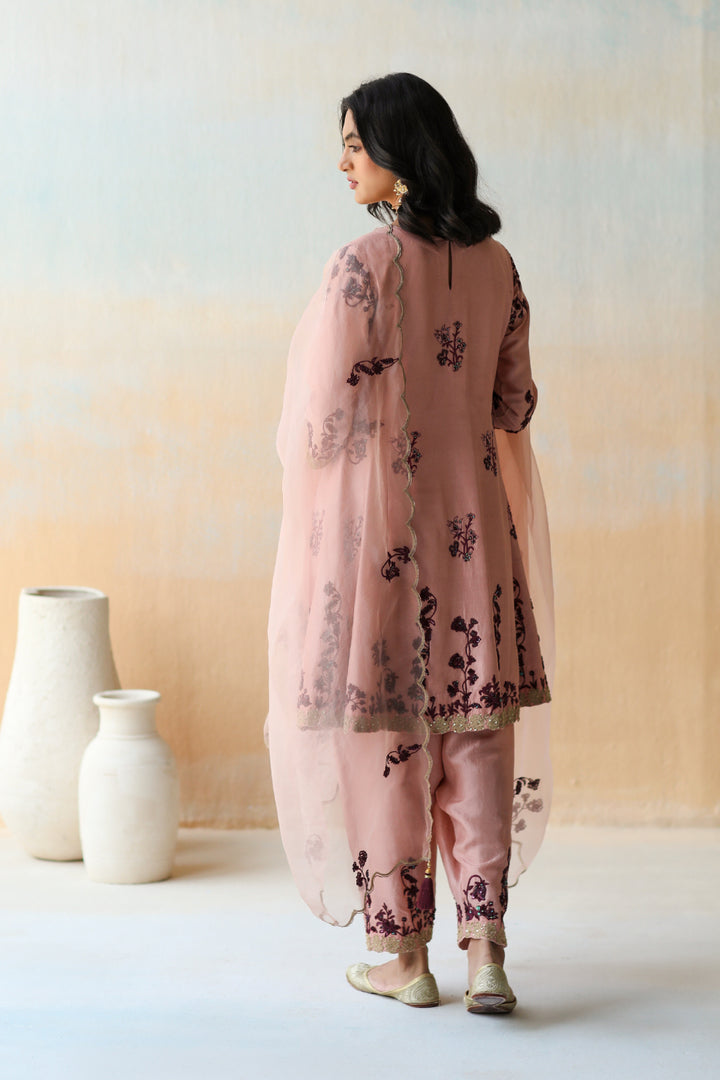 Onion Pink Kurta Set