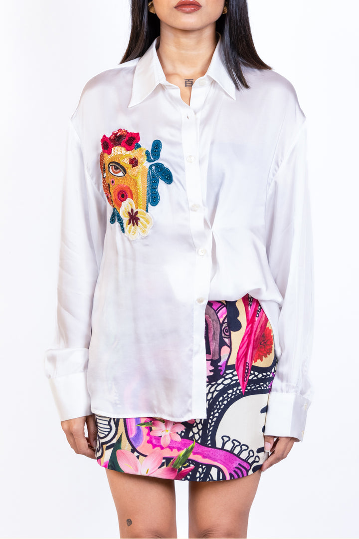 Patch embroidered shirt