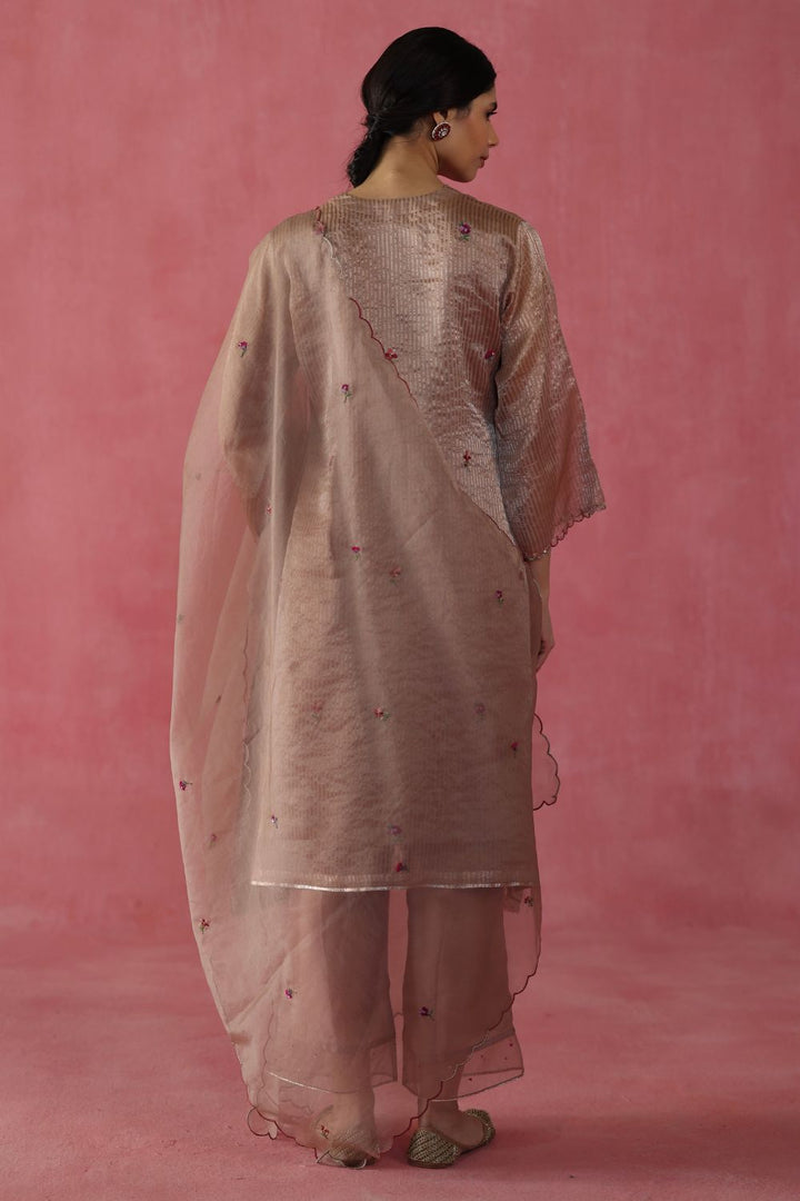 Shakkar Kurta Set