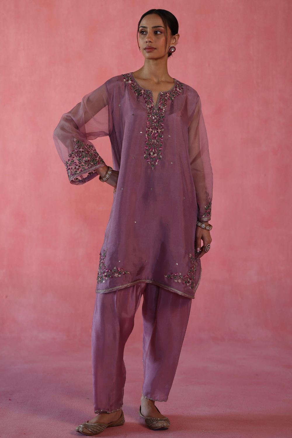 Kewra Kurta Set