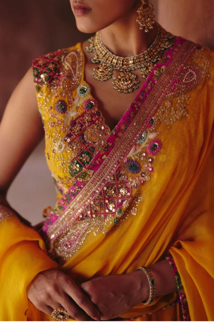 Gulrez Light Organza Lehenga With Dupatta