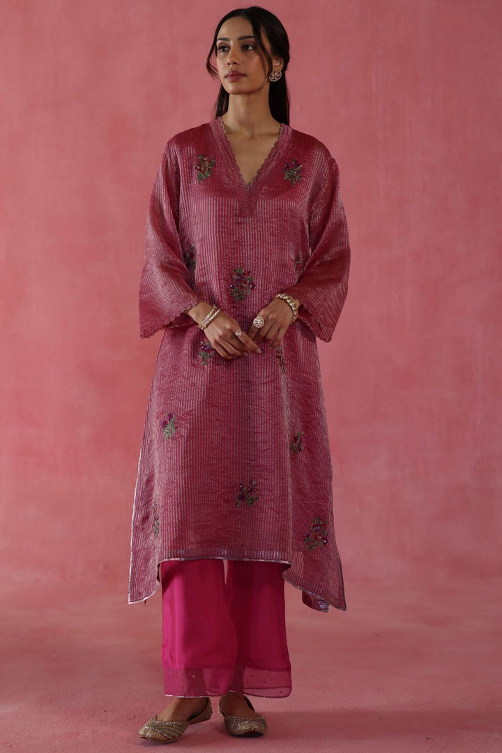 Shakkar Kurta Set