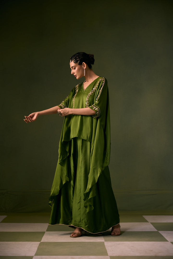 Cove Antifit Asymmetric Top with Flared Pants