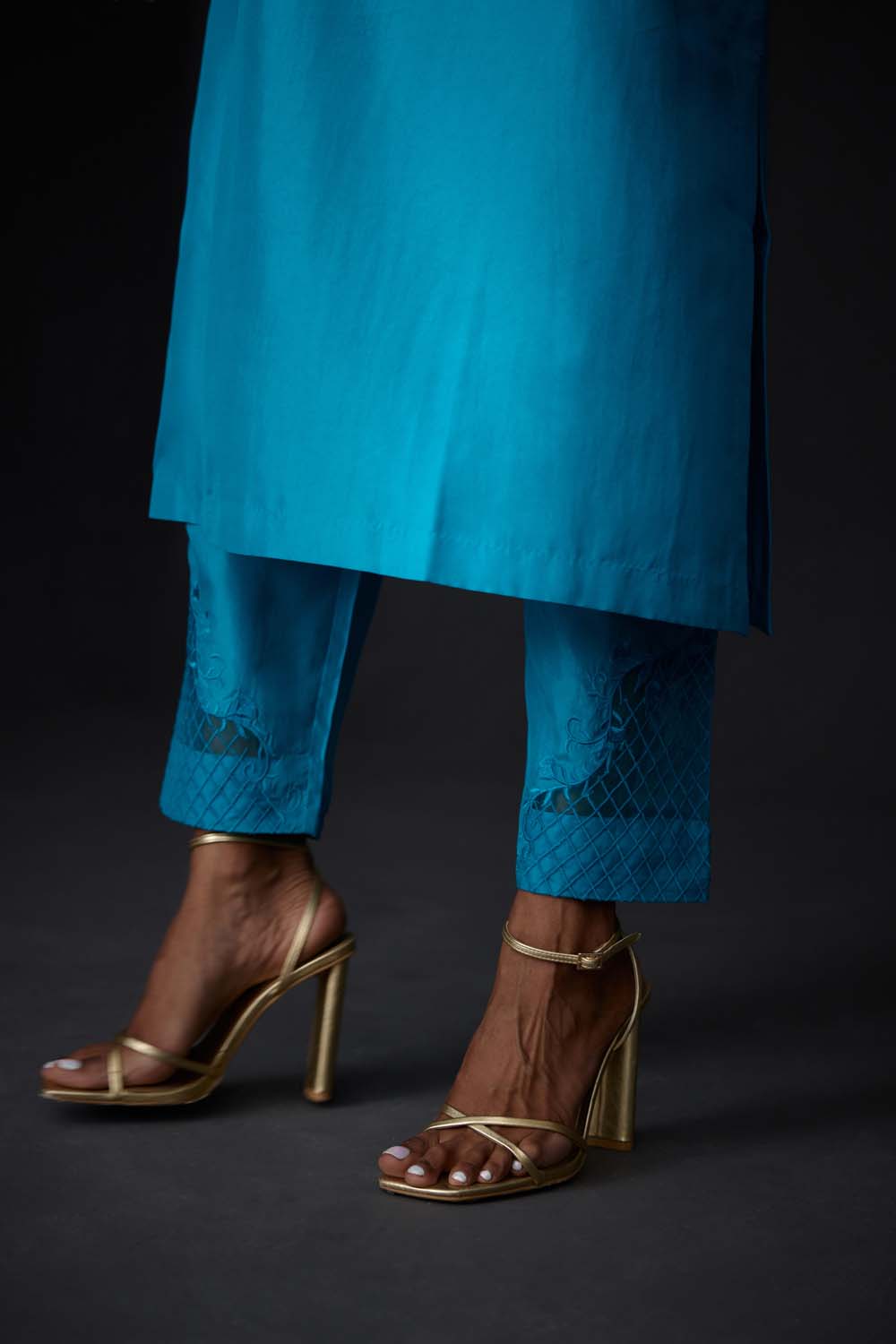 Embroidered Tunic & Trouser Set - Turquoise