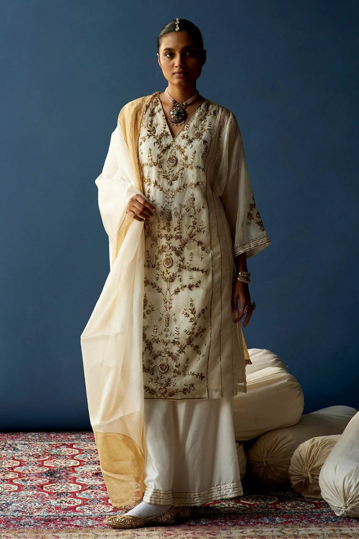 Vijaya Pearl Kurta with Ijaar