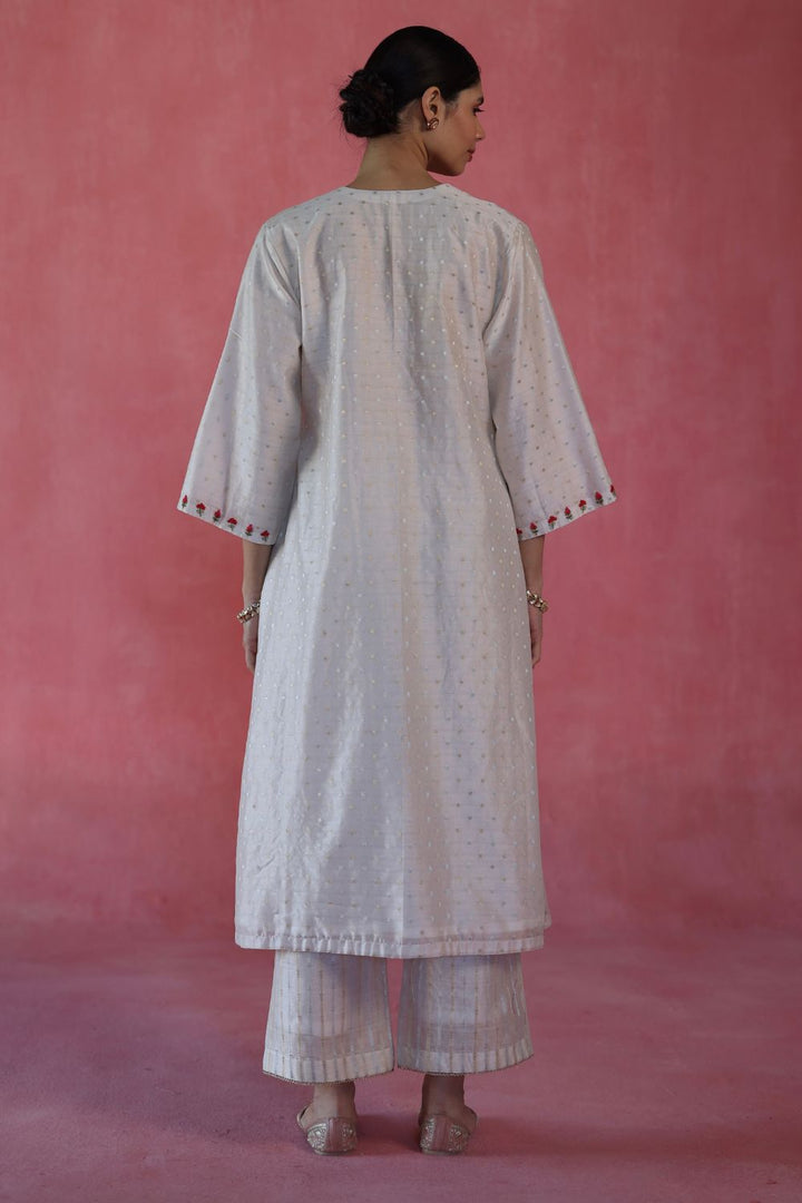 Zaafran Kurta Set