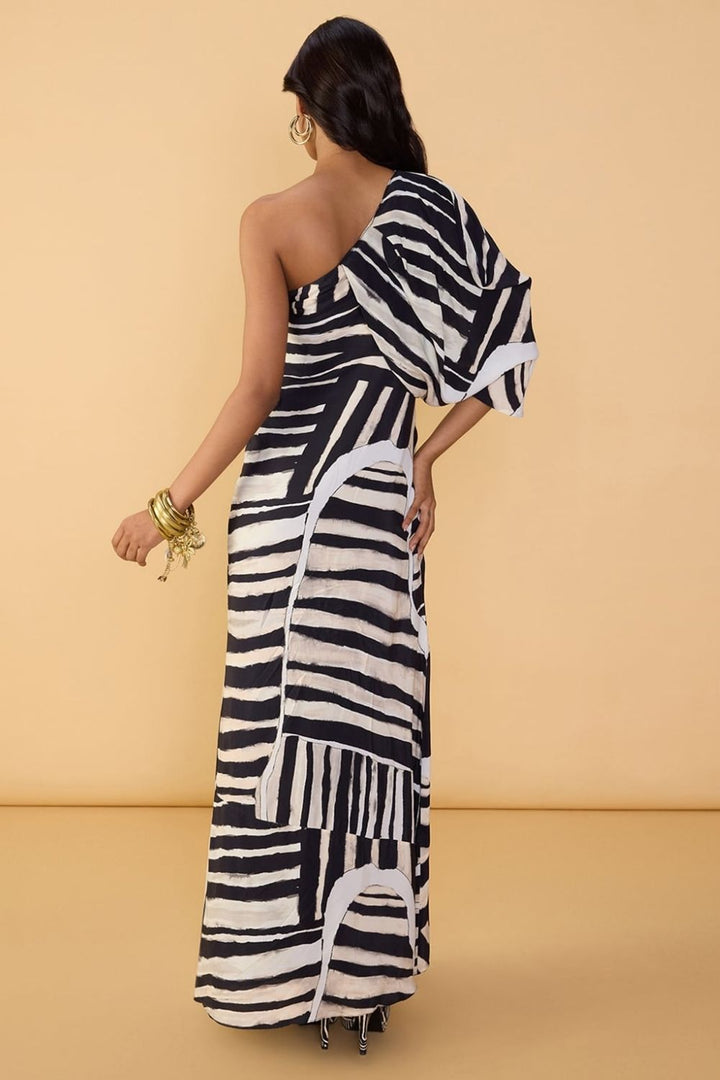 Selna Dress