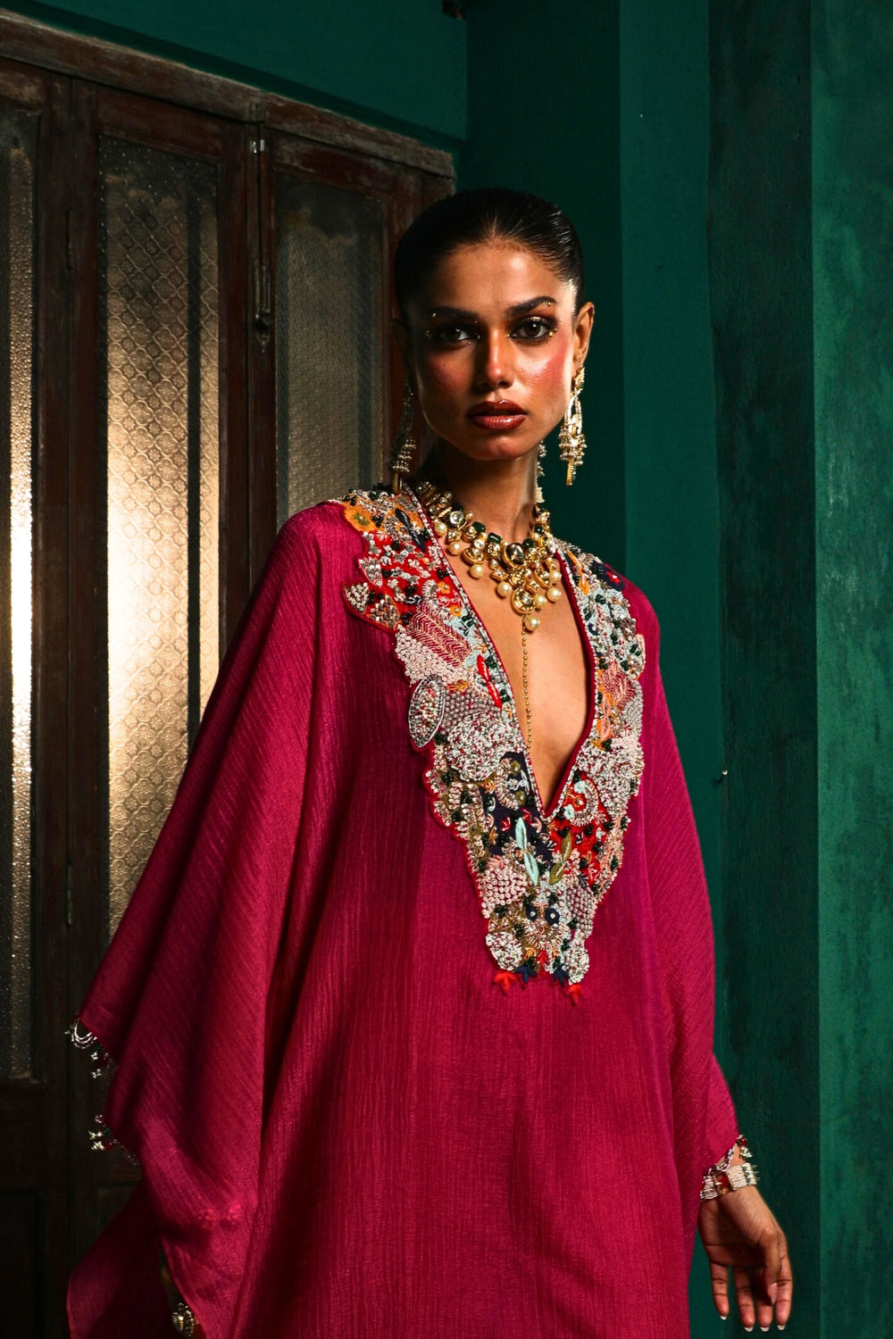 Raas Gulnaar kaftan in Fuschia