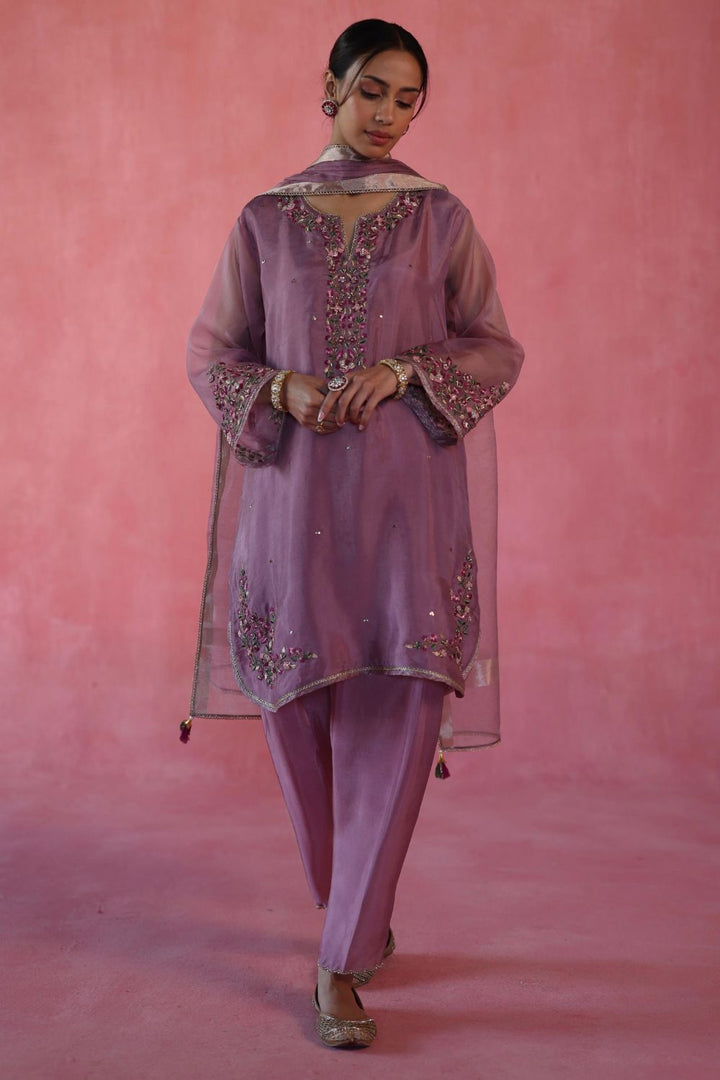 Kewra Kurta Set