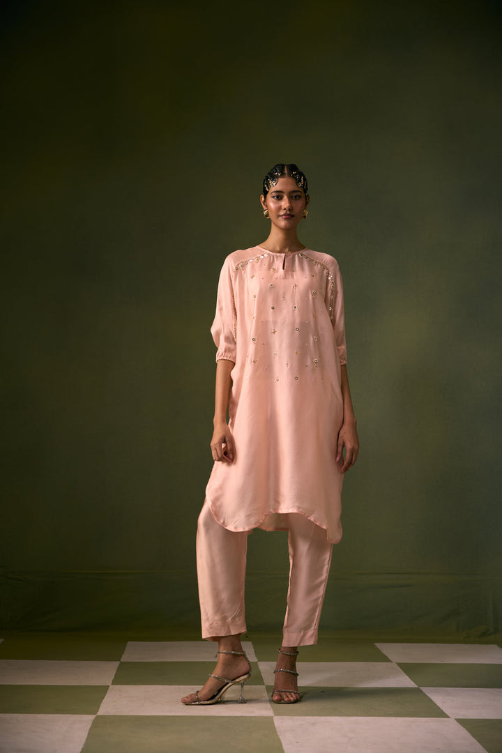 Acove Tea Rose Antifit Kurta Set