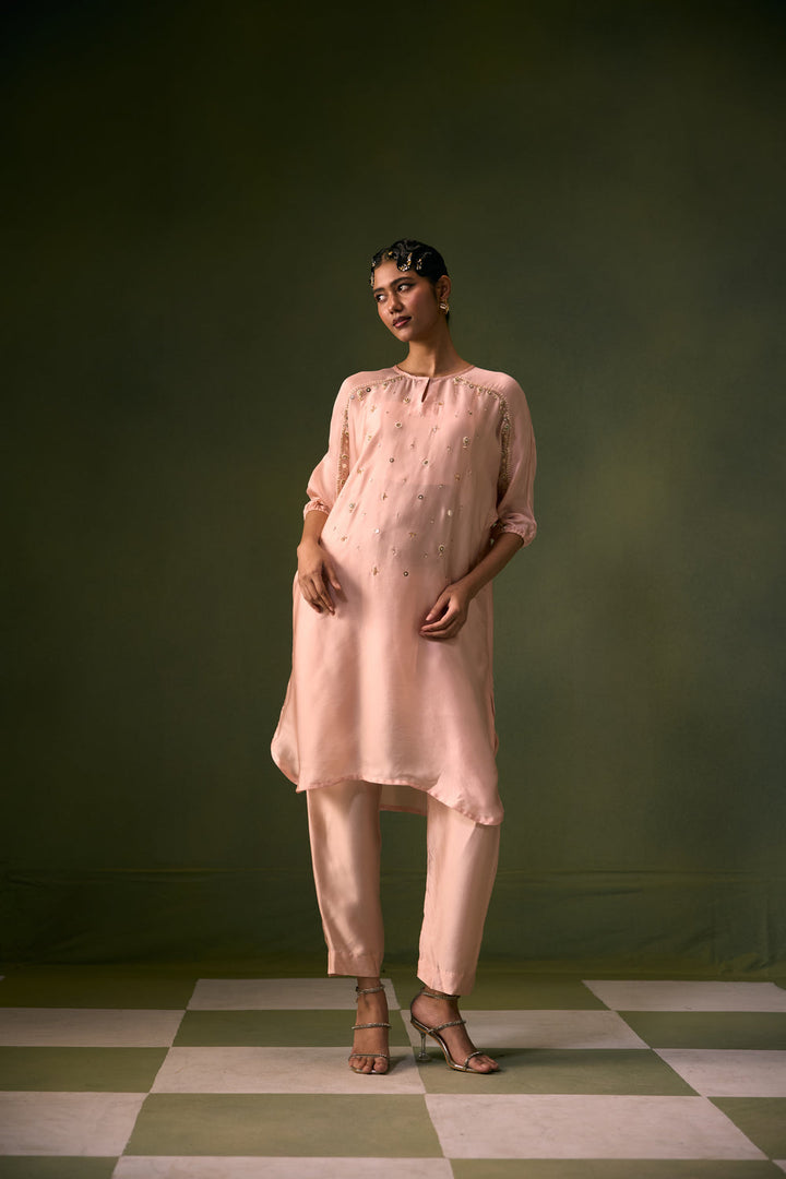 Acove Tea Rose Antifit Kurta Set