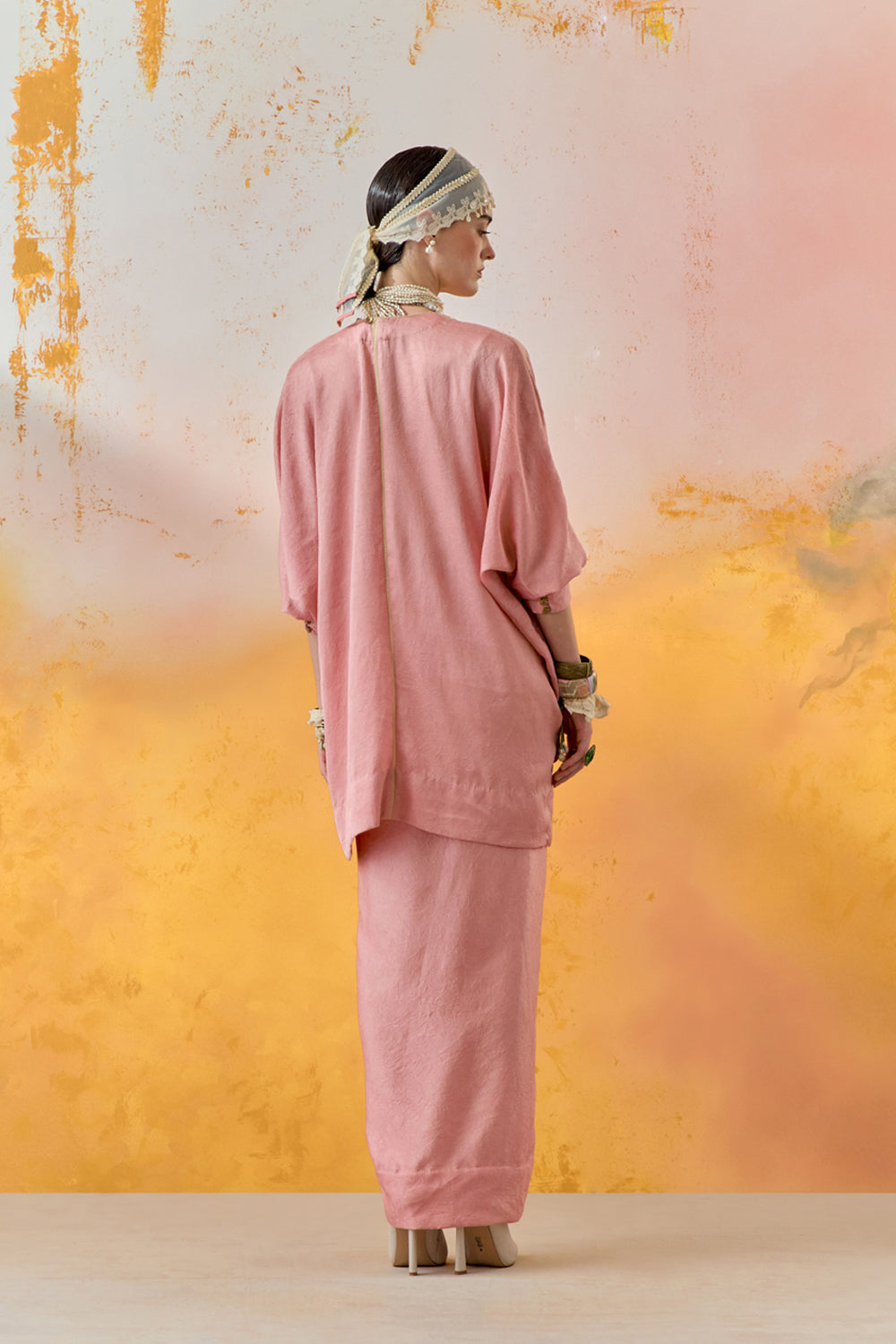 Kuru Trapeze Kurta Set