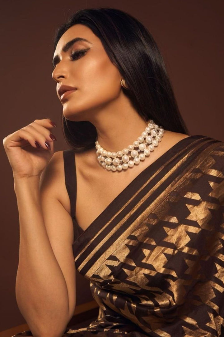 Karishma Tanna in Swarovski Pearl Choker