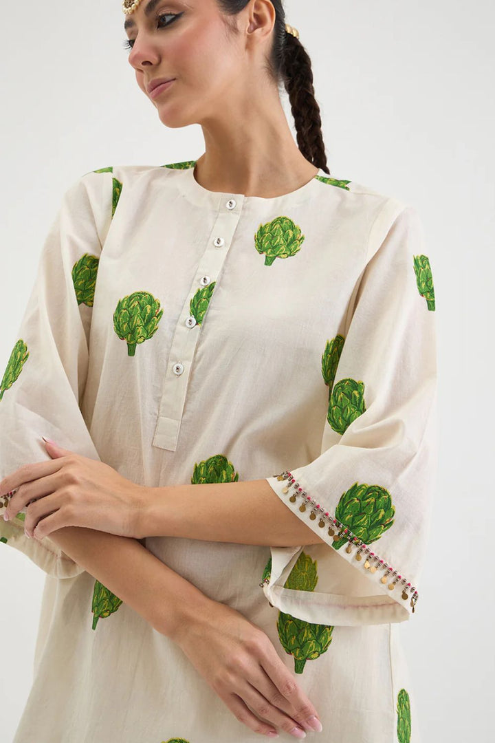 Off White Artichoke Set