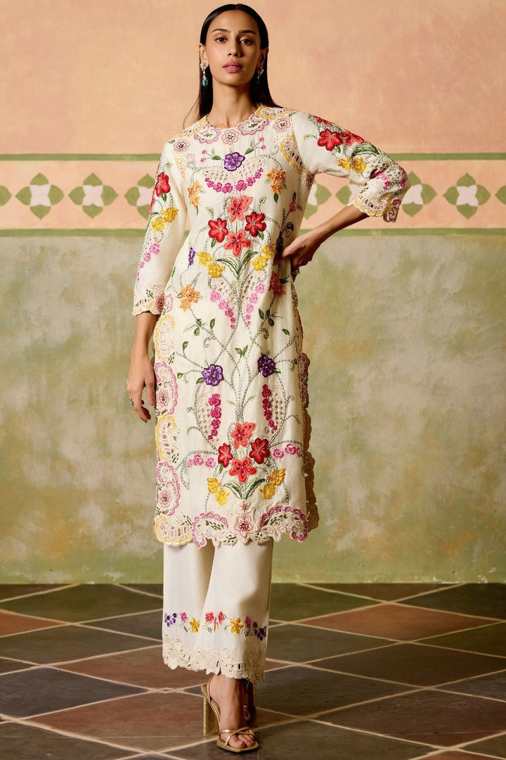 Ivory floral threadwork and cutwork kurta with pants