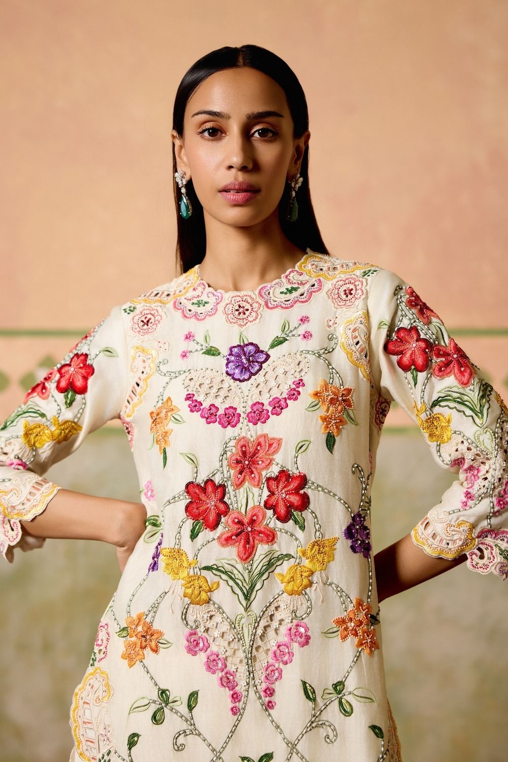 Ivory floral threadwork and cutwork kurta with pants