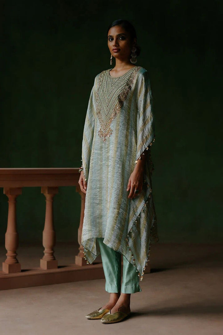 Naqsh Kaftan Pant Set