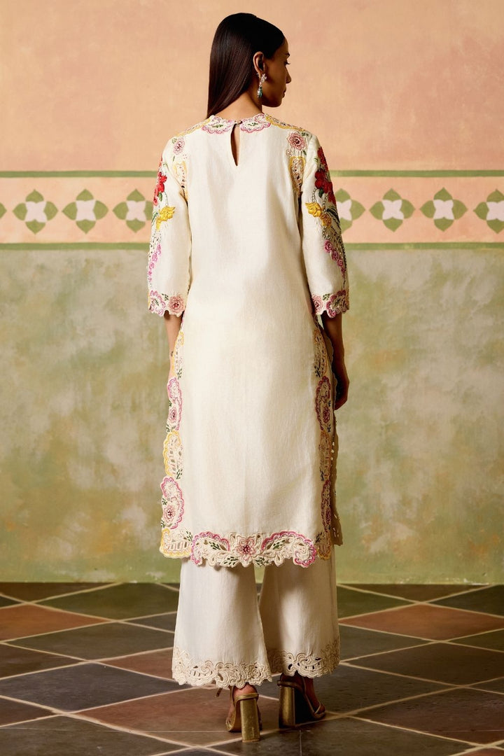 Ivory floral threadwork and cutwork kurta with pants