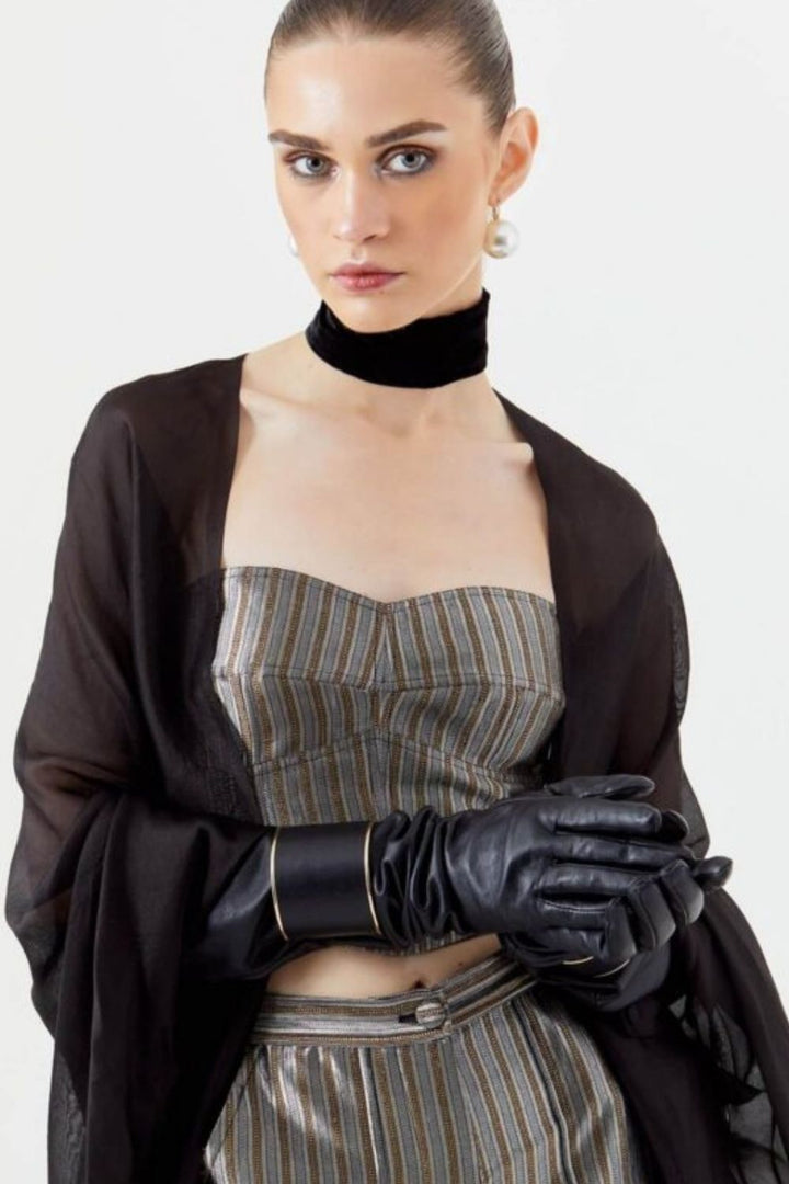 Shawl Cape, corset & D.P Pant