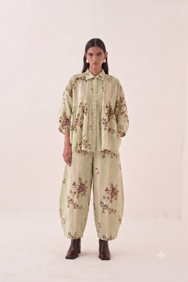 Bagiya Floral Pintuck Top