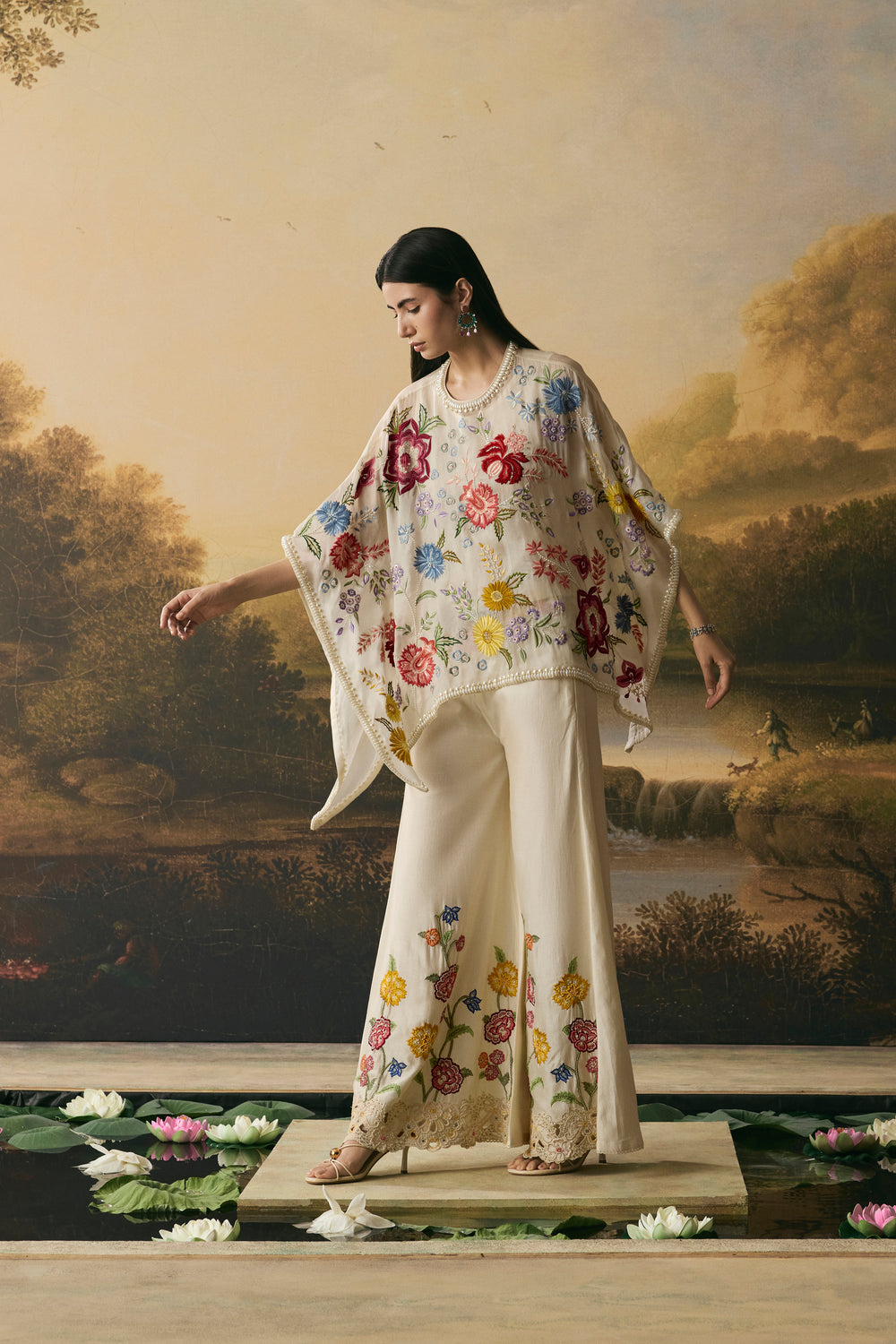 Ivory Floral Bloom Short Kaftan