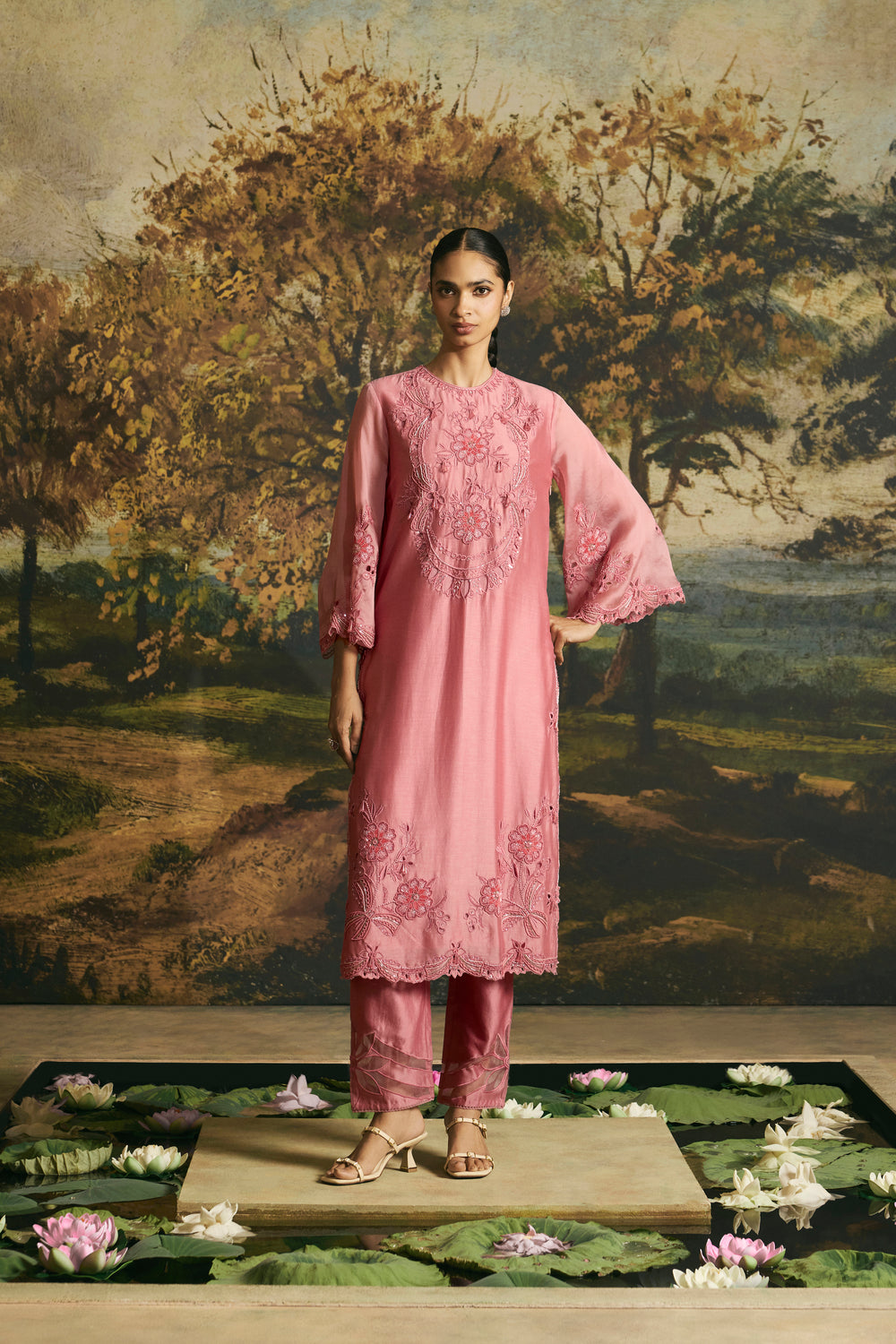 Pink Cutwork And Beadwork Kurta With Narrow Pants
