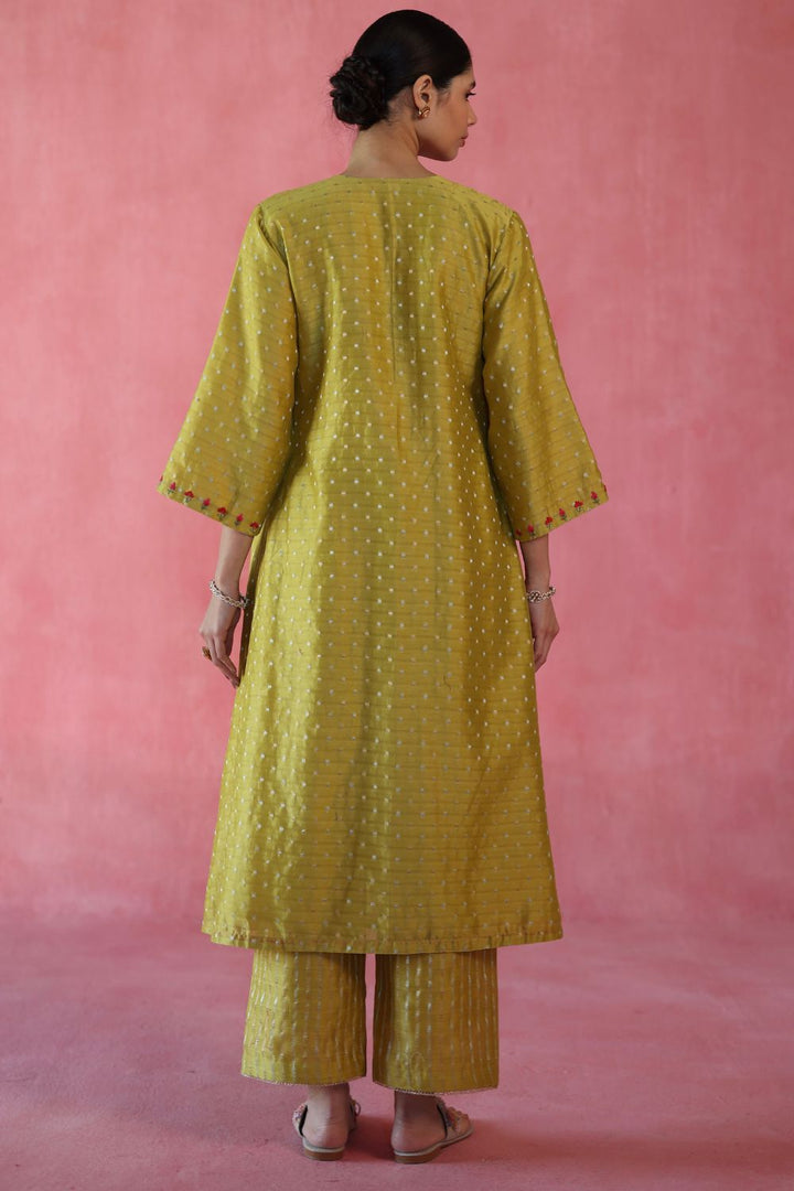 Zaafran Kurta Set