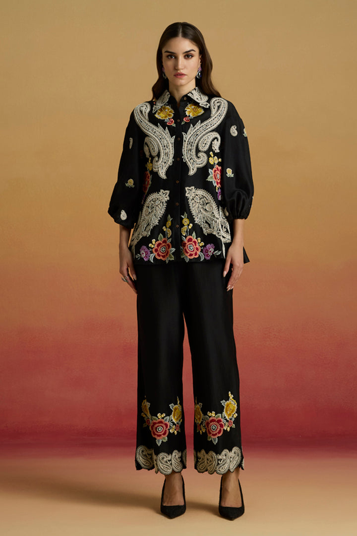 Black Contrast Paisley Pants