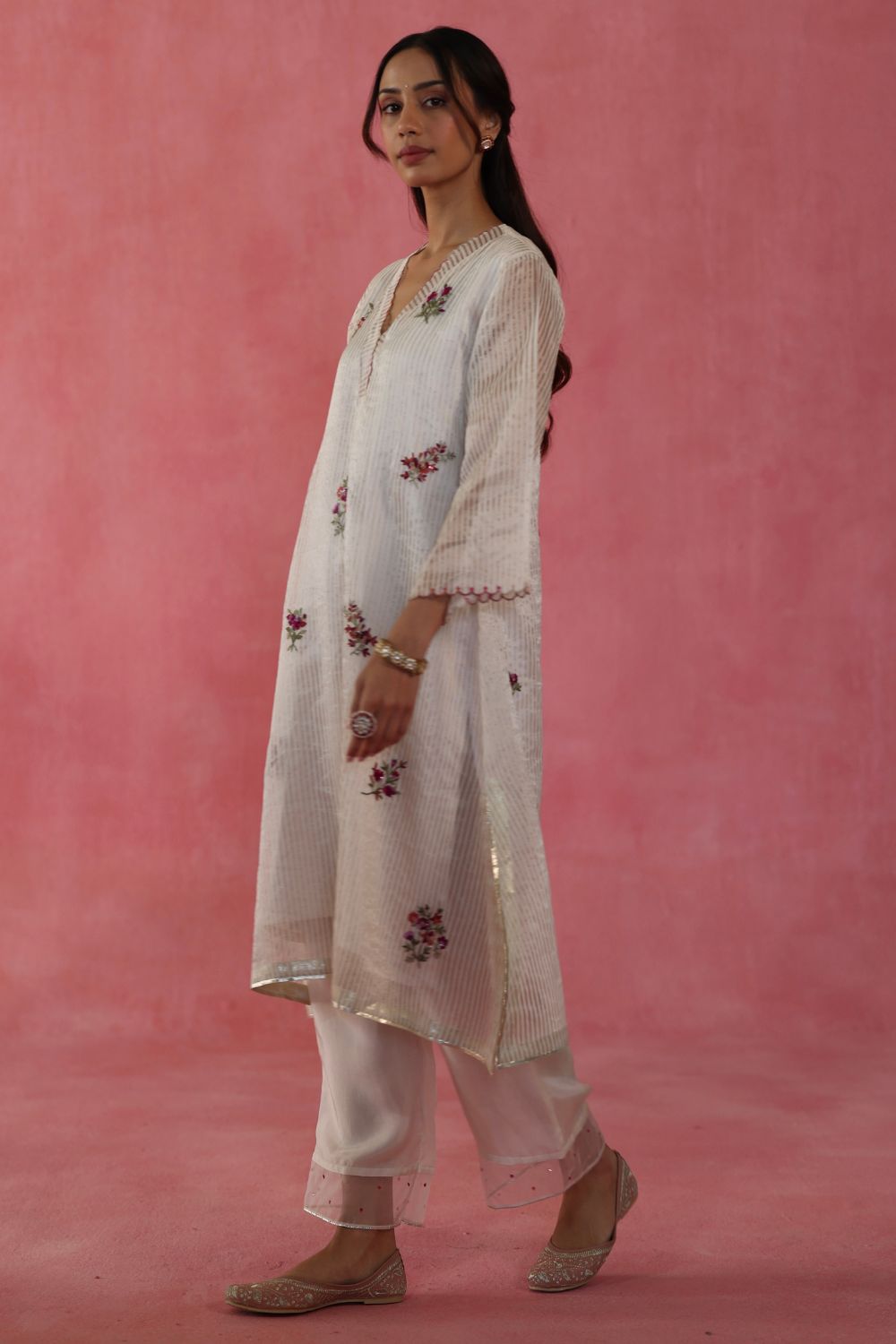 Shakkar Kurta Set