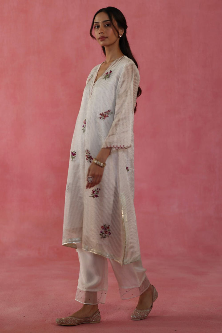 Shakkar Kurta Set