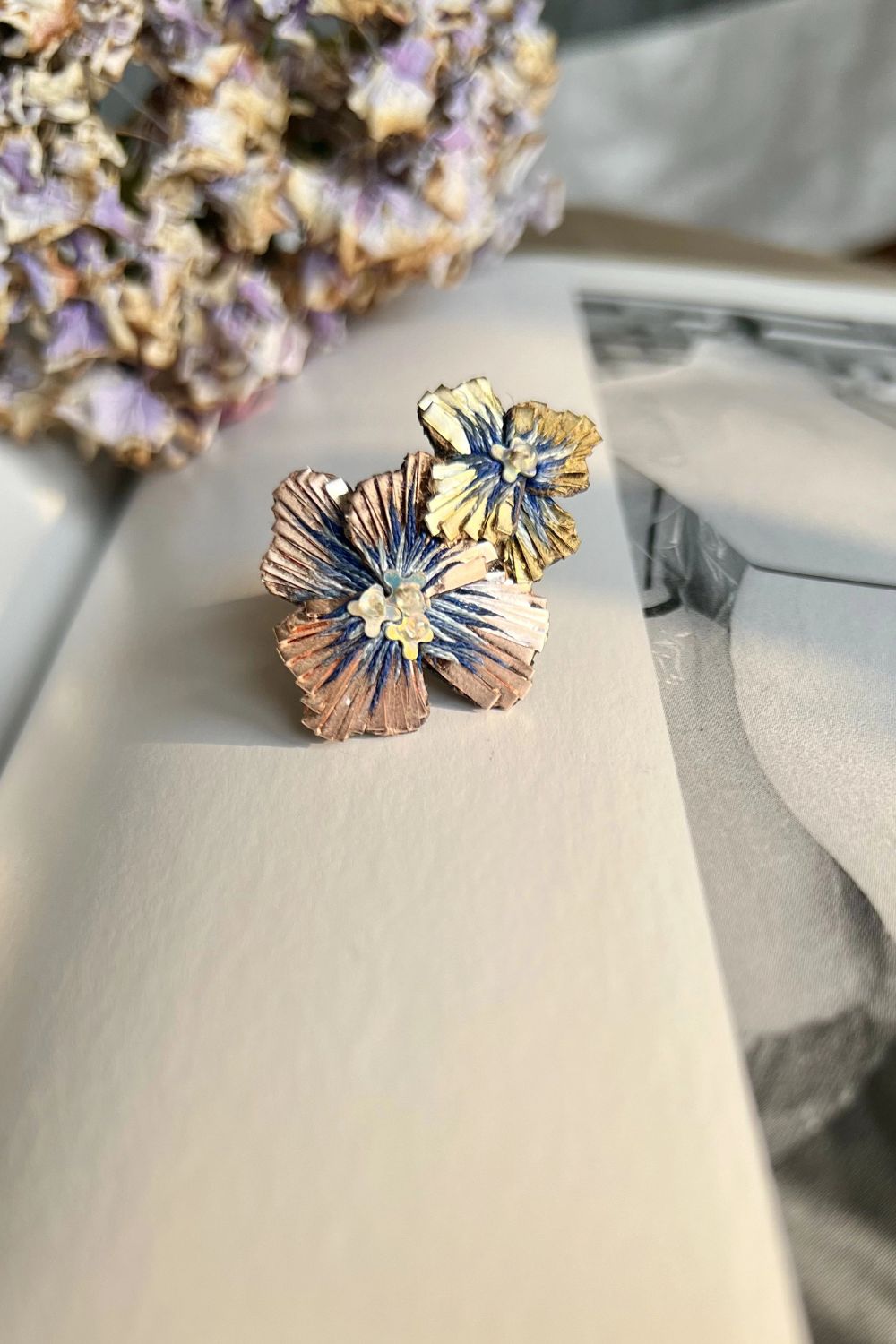 Hydrangea Duo Ring