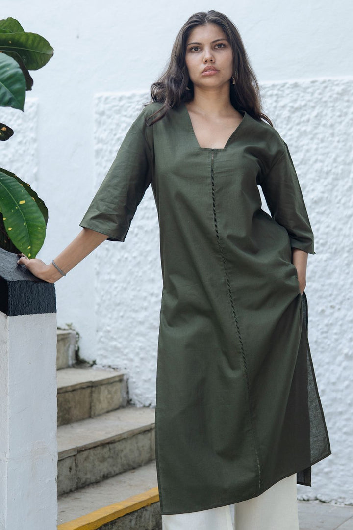 Masu Kurta