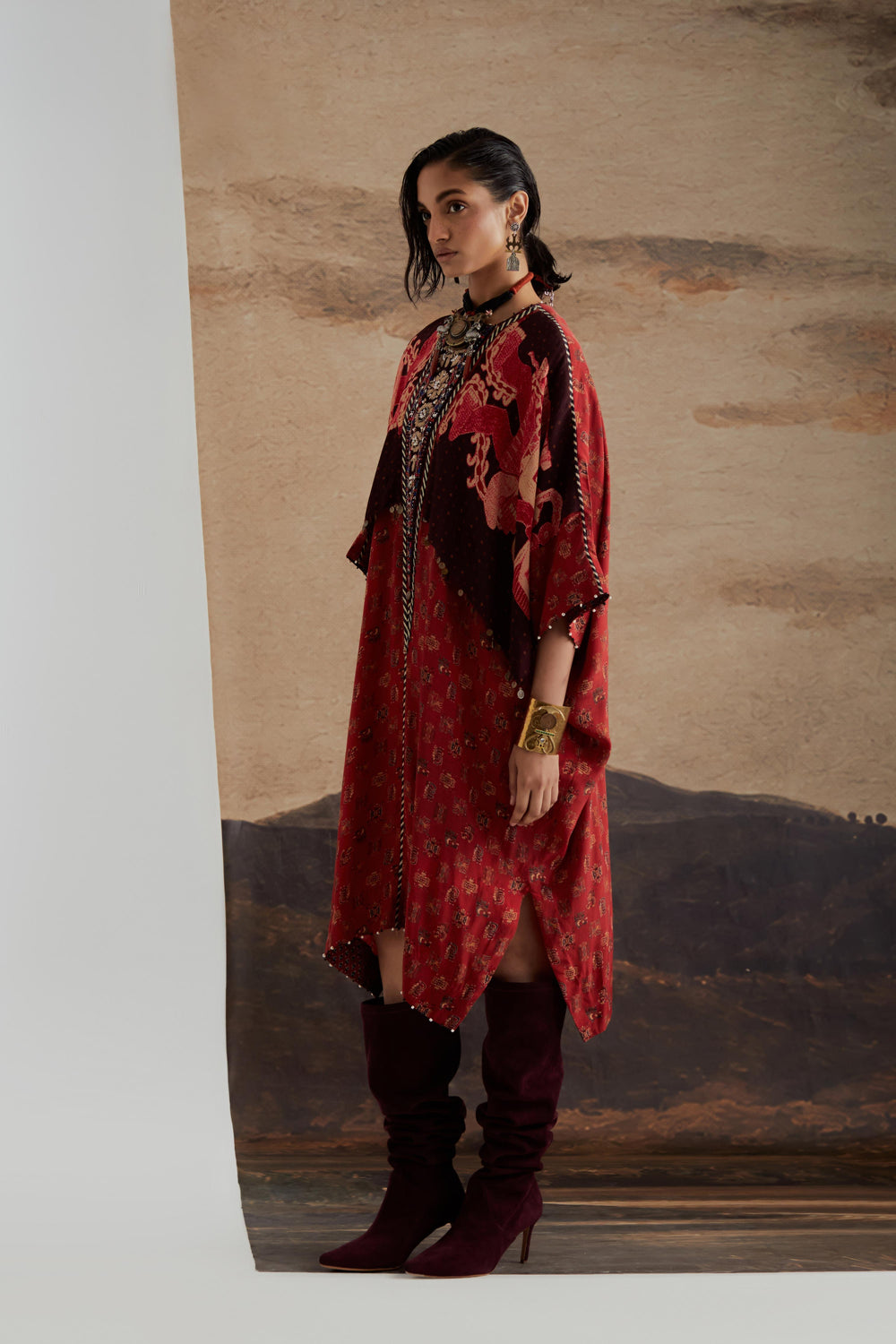 Miraat Tunic