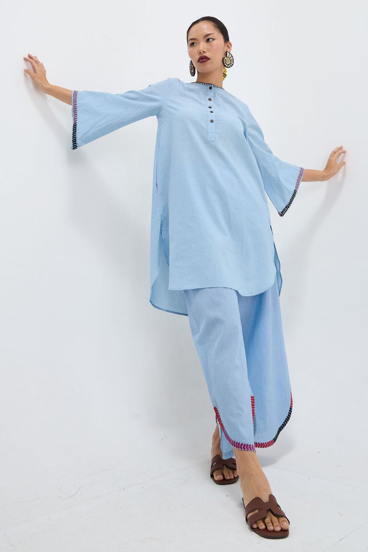 Aasman Kurta Set